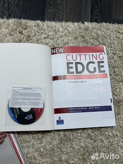 Учебник Cutting edge elementary