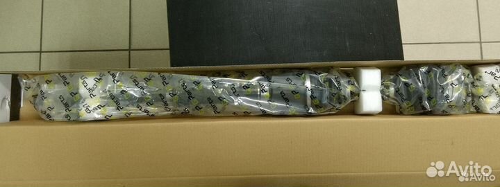 VO36000531 Привод правый S60,V70 2.4 AWD -2007г