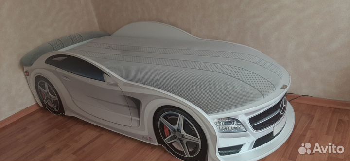 Кровать машина Mercedes