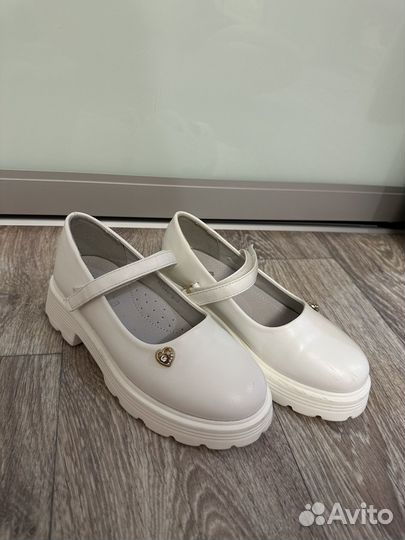 Туфли для девочки