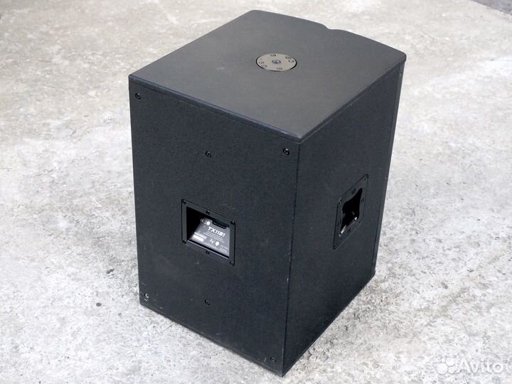 Сабвуфер Electro-Voice EV Tour-X TX1181