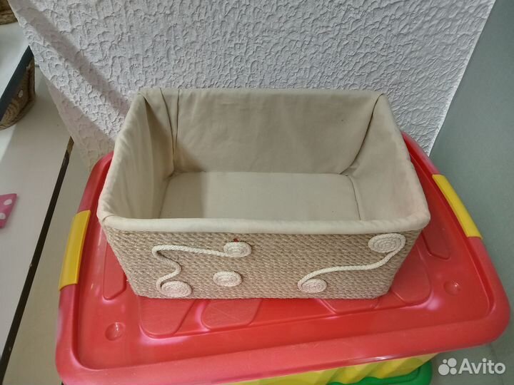 Декоративные корзинки, вазочки, короба