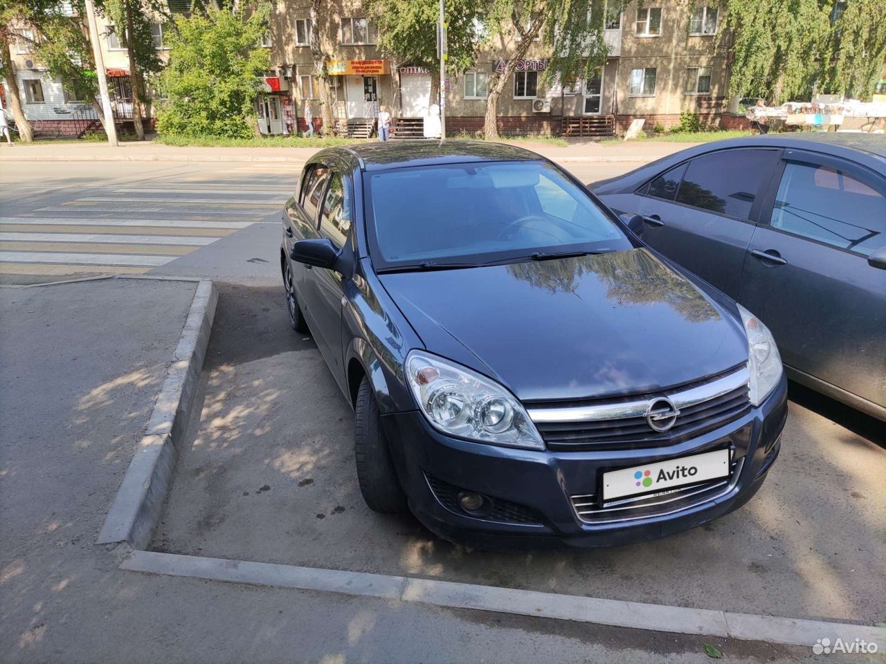 Авито опель омск. Авито опель. Опель мерива минивэн голубой. Опель мерива б крыша. Авито опель омск.