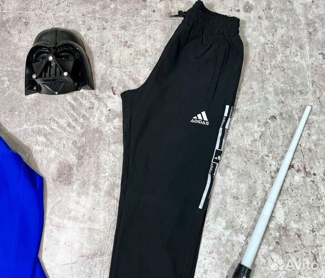 Спортивные костюмы Adidas