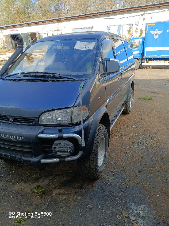 Mitsubishi Delica: фото владельца