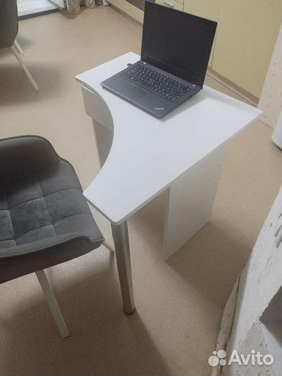 Компьютерный столик бу