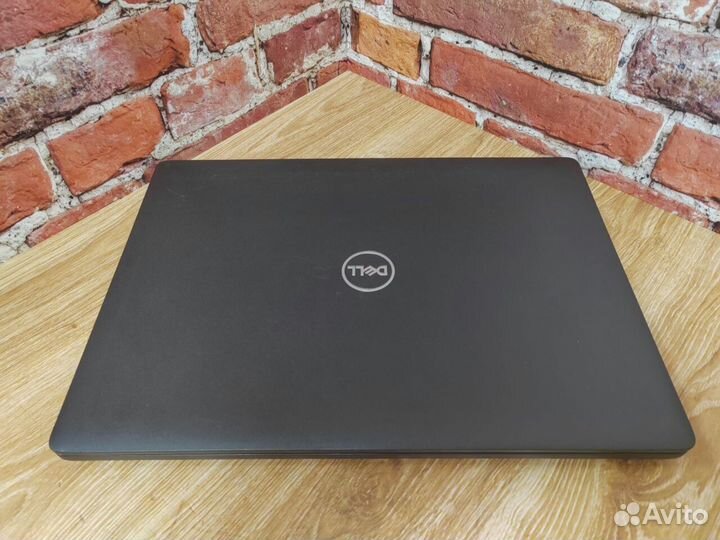 Ноутбук Dell Latitude с win 10 и i5; обмен