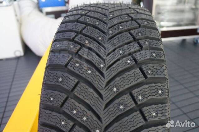 Michelin X-Ice North 4 225/40 R18 92T