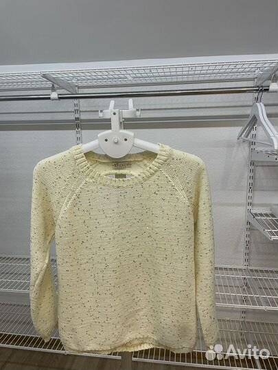 Свитер женский