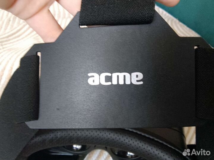 VR очки на телефоне (acme)