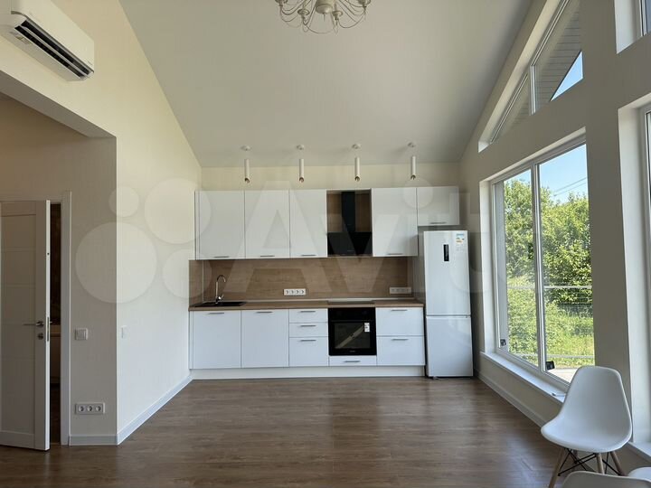 Коттедж 128 м² на участке 6 сот.