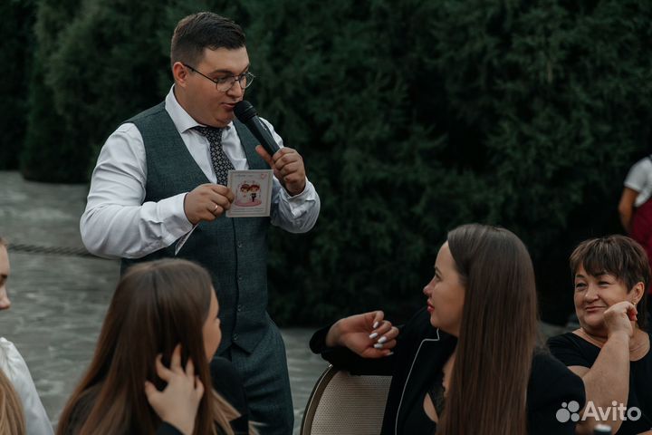 Ведущий на свадьбу(не тамада),тяжелый дым,диджей