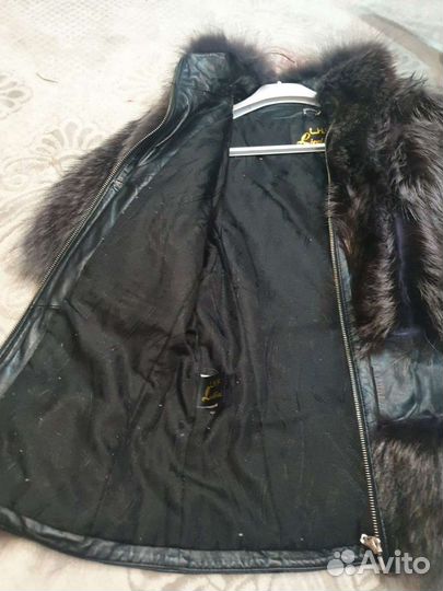 Жилетка меховая женская натуральная