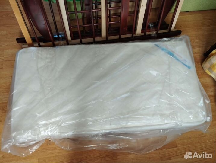 Кроватка детская