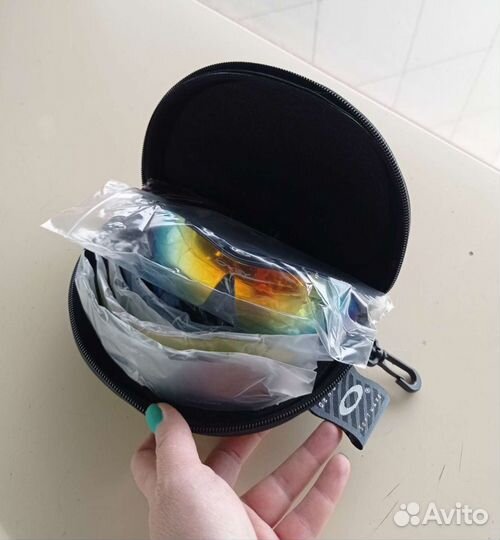 Тактические очки фирмы oakley с пятью линзами