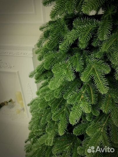 Елка искусственная