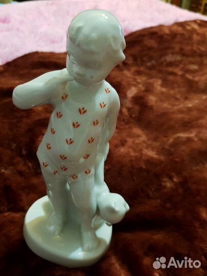 Мальчик с мишкой. Старинная Песочное Антиквариат Р