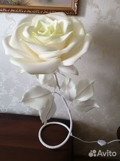 Светильник - роза (из изолона)