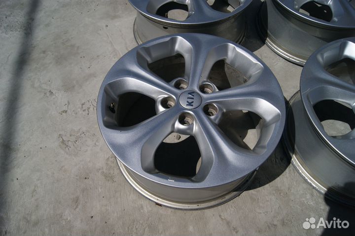 Оригинальные диски R17 5x114.3 Киа Соренто