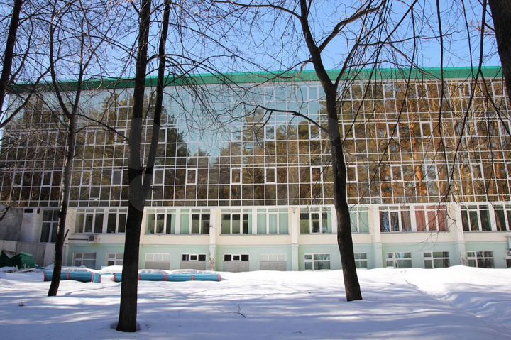 Гостиница, 3500 м²