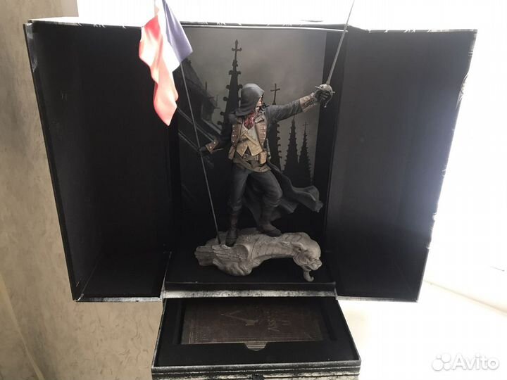 Коллекционные фигурки игр