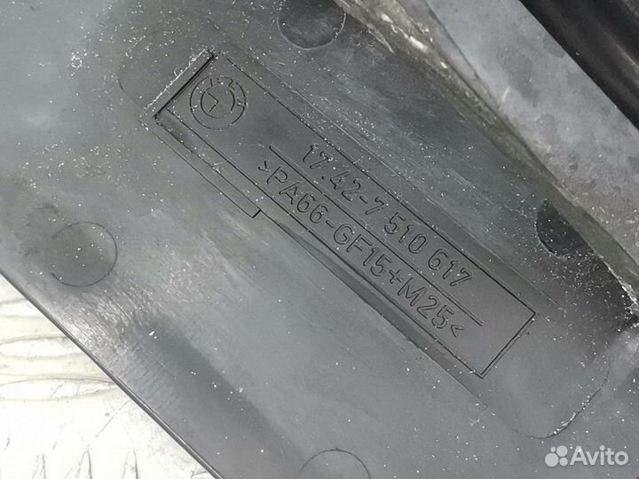 Вентилятор радиатора BMW 3 E46 2001 17117561757