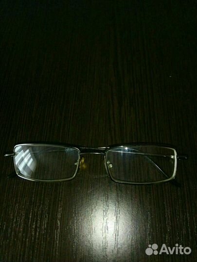 Очки. -2