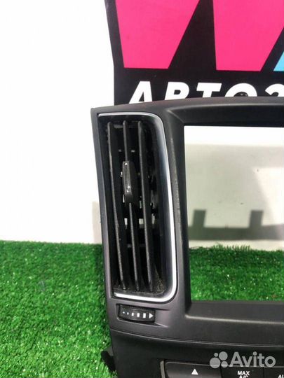 Дефлектор обдува салона центральный Maserati