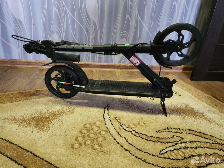 Городской самокат Roces