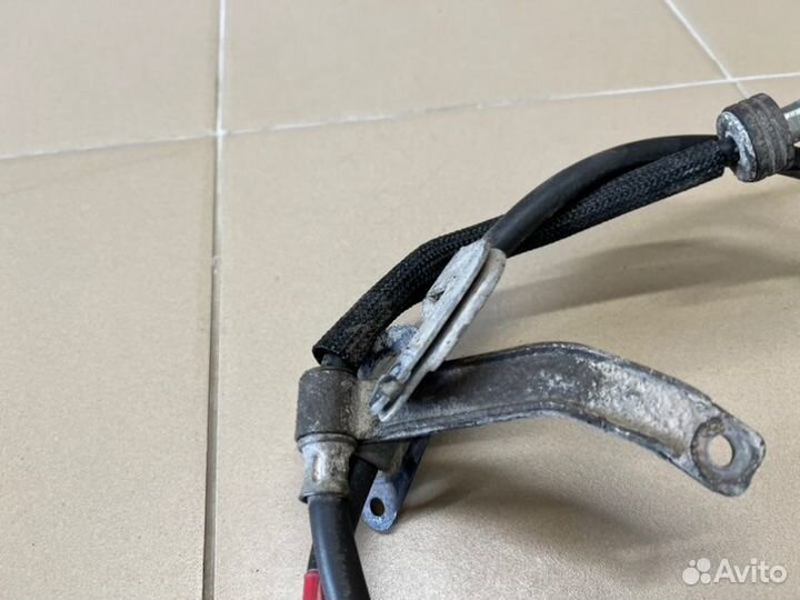 Трос ручника правый Kia Ceed универсал 1.6 G4FG