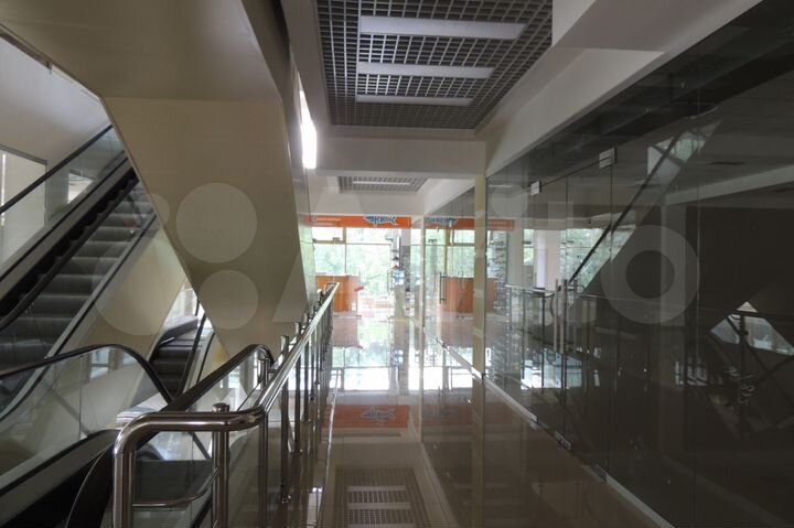 Торговая площадь, 180 м²