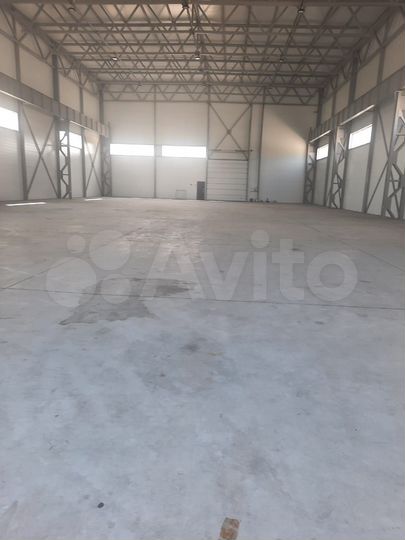 Склад, 1100 м²
