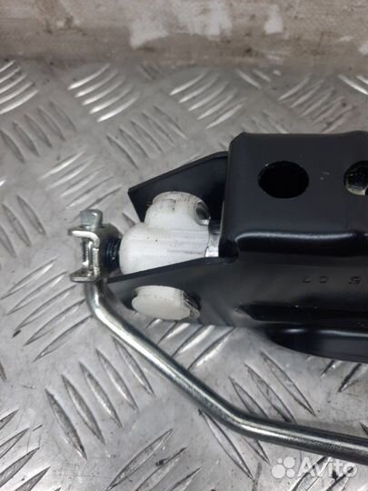 Домкрат Volkswagen Golf хэтчбэк 1.9 2007