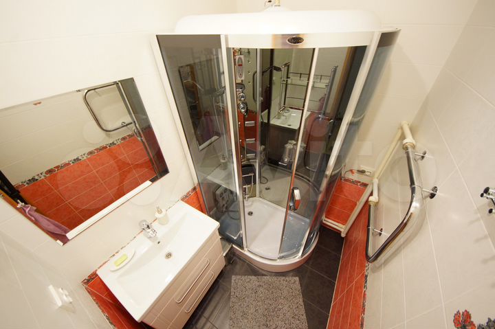 Комната 18 м², 2/4 эт.