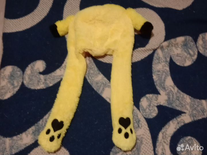 Шапка пикачу