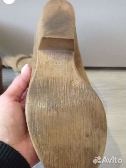 Женские ботинки 