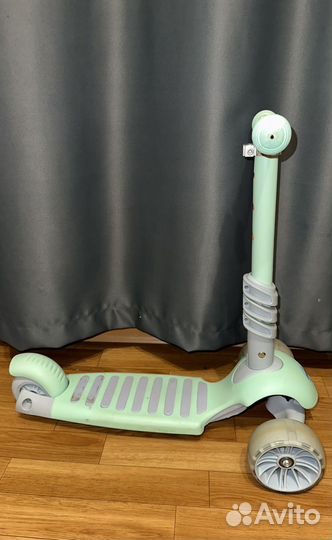 Самокат детский трехколесный
