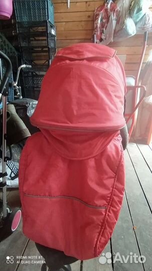 Прогулочная коляска