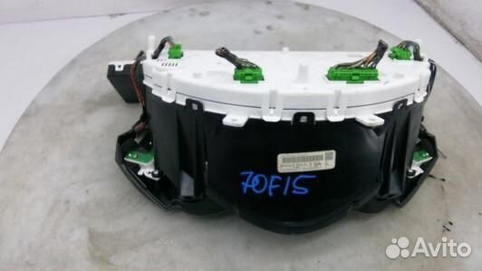 Щиток приборов subaru tribeca 2 (70F15IT01)