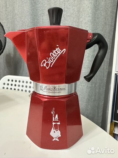 Кофеварка гейзерная bialetti moka 6 чашек