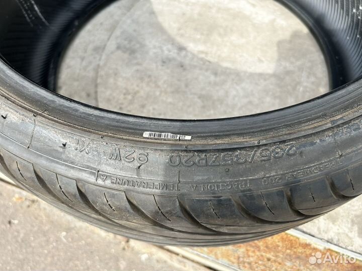 Nankang NS-2 UltraSport 235/35 R20