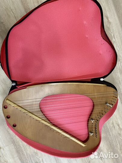 Арфа-тренажер