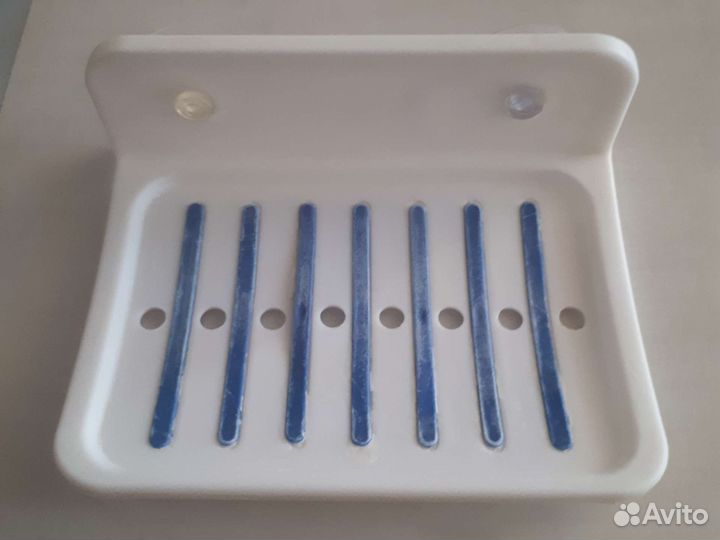 Мыльница на присосках