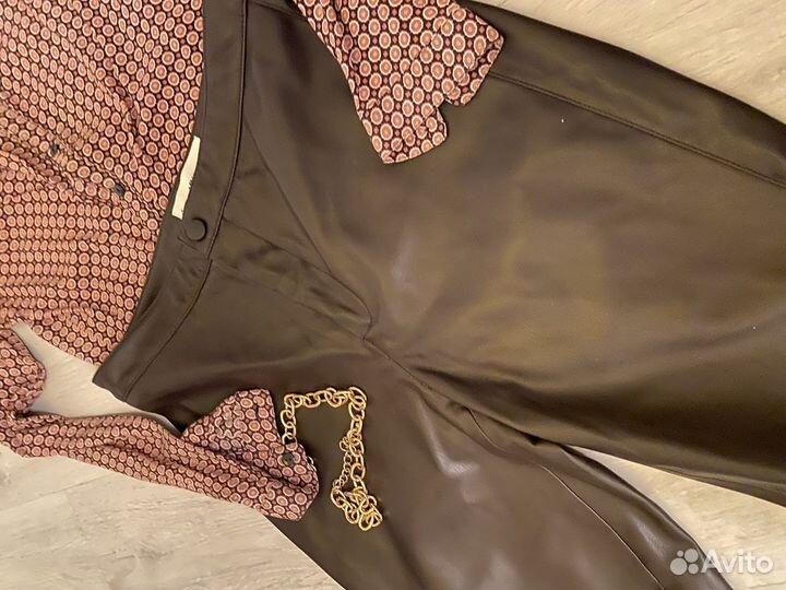 Кожаные брюки mango xs
