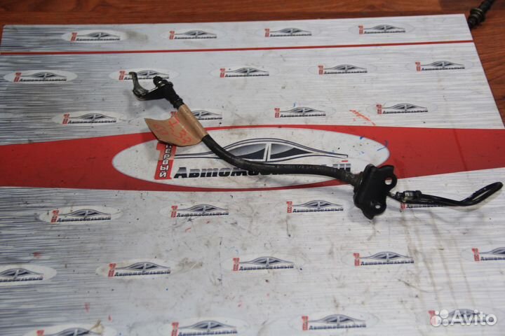 Тормозной шланг зад c Honda Legend KB1 J35A