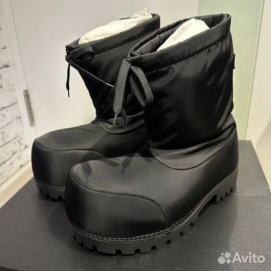 Balenciaga Alaska Low Boot in Black Nylon ботинки