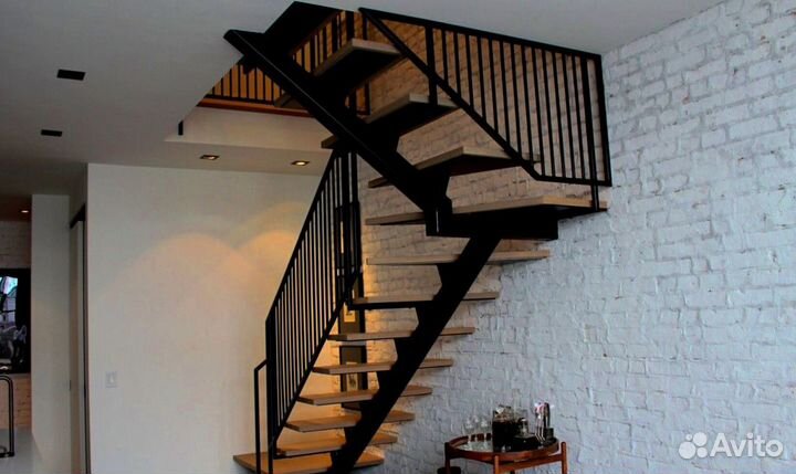 Метлличесакую лестницу Изготовим