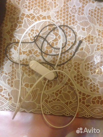 Микронаушник капсульный