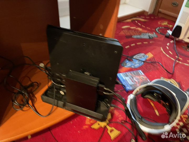 Sony playstation 4 slim с играми