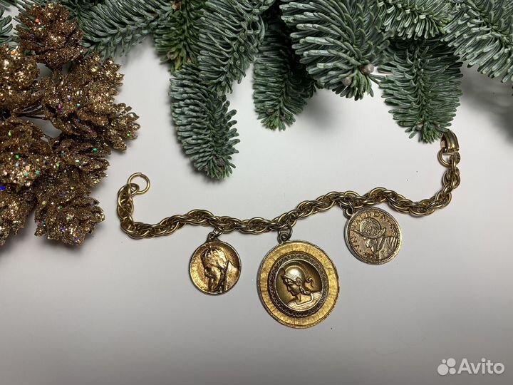 Винтажный браслет с монетами